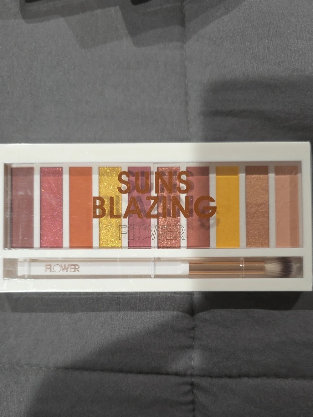 Suns Blazing Eyeshadow Palette — Warm Pink & Gold Tones